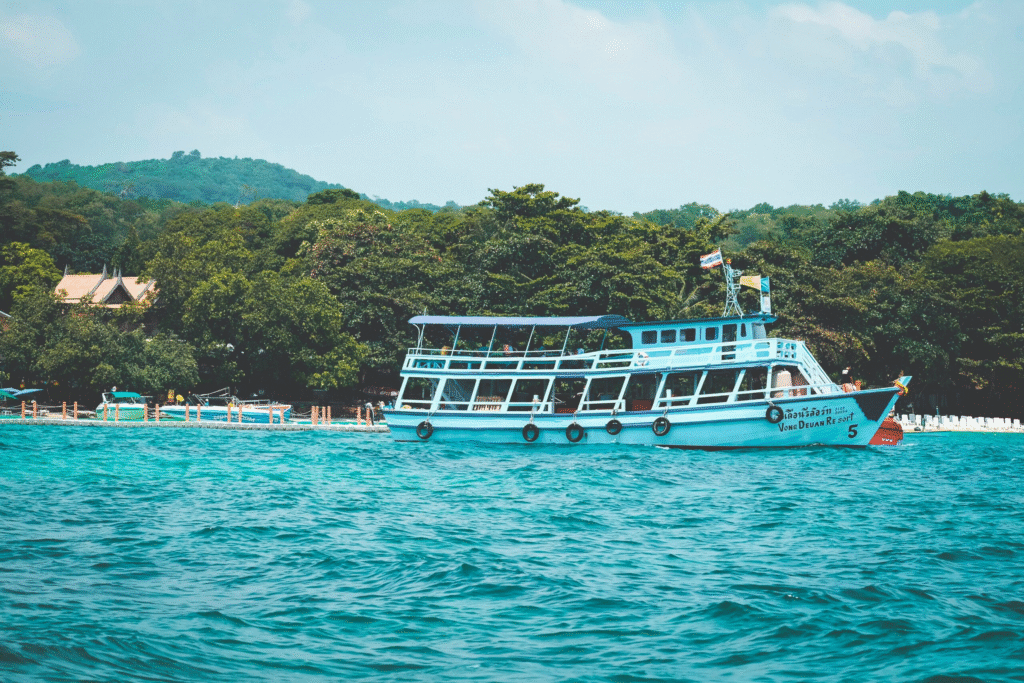 Veneajelu: A Guide to Scenic Boat Trips